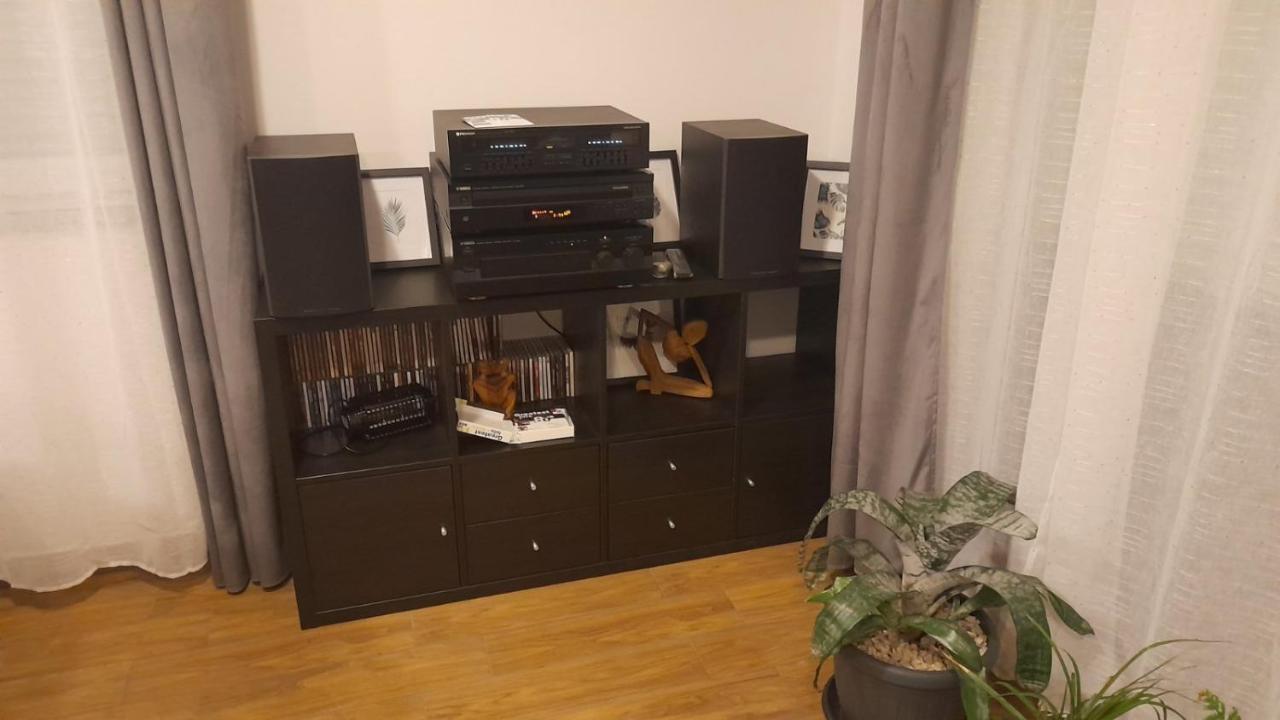 Apartments & Room Danijel Pinezići Extérieur photo