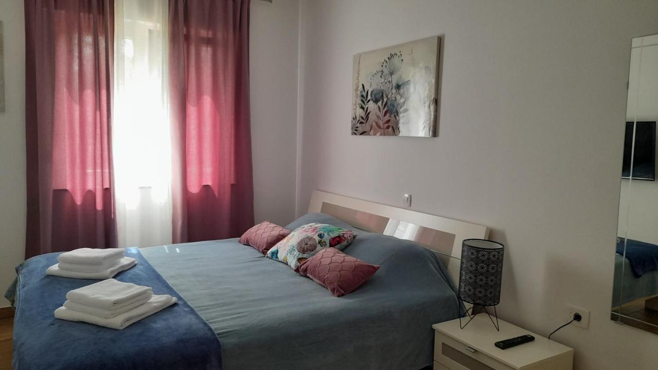 Apartments & Room Danijel Pinezići Extérieur photo