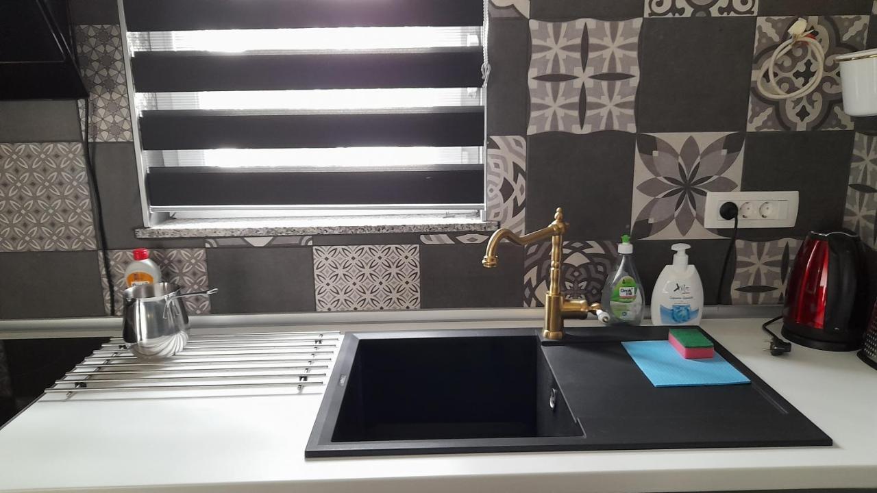Apartments & Room Danijel Pinezići Extérieur photo