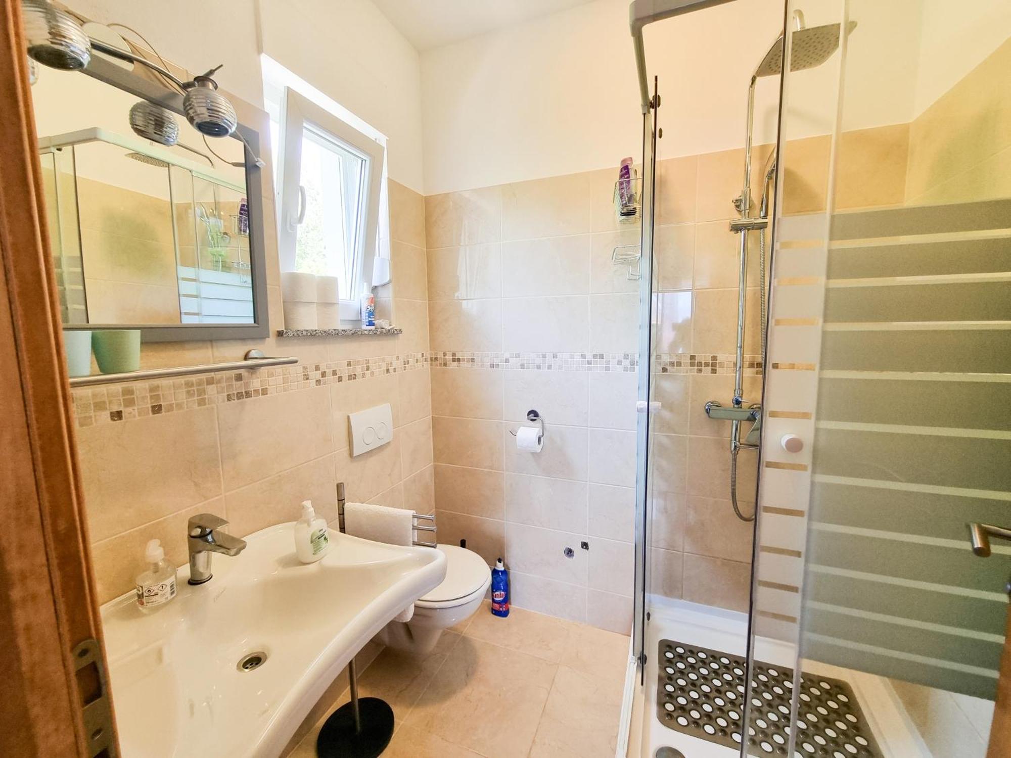 Apartments & Room Danijel Pinezići Extérieur photo